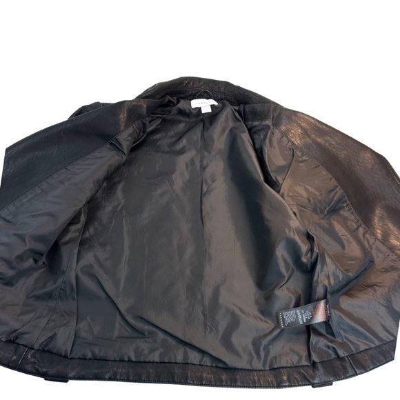 TOPSHOP Fred Faux Leather Biker Jacket Size: 4P Color: Black - Picture 12 of 16